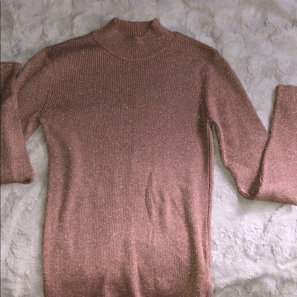Pink with gold threaded turtle neck